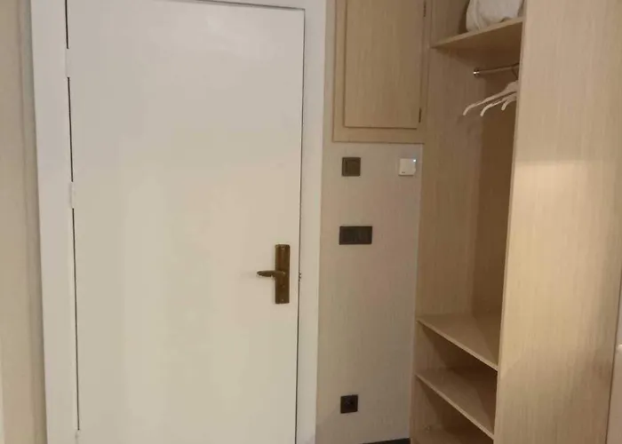 Dogan Palace ホテル 4*